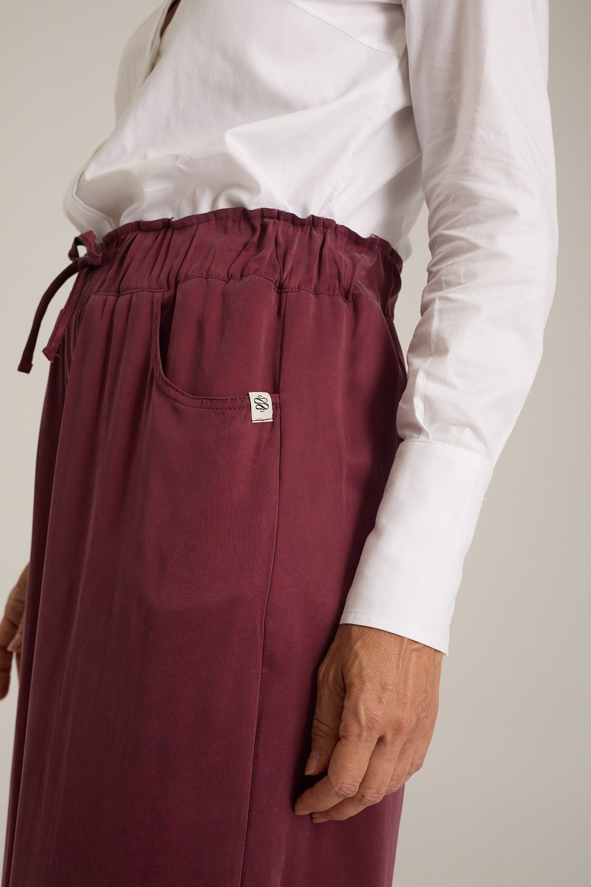 Pantalón Bec de cupro y viscosa