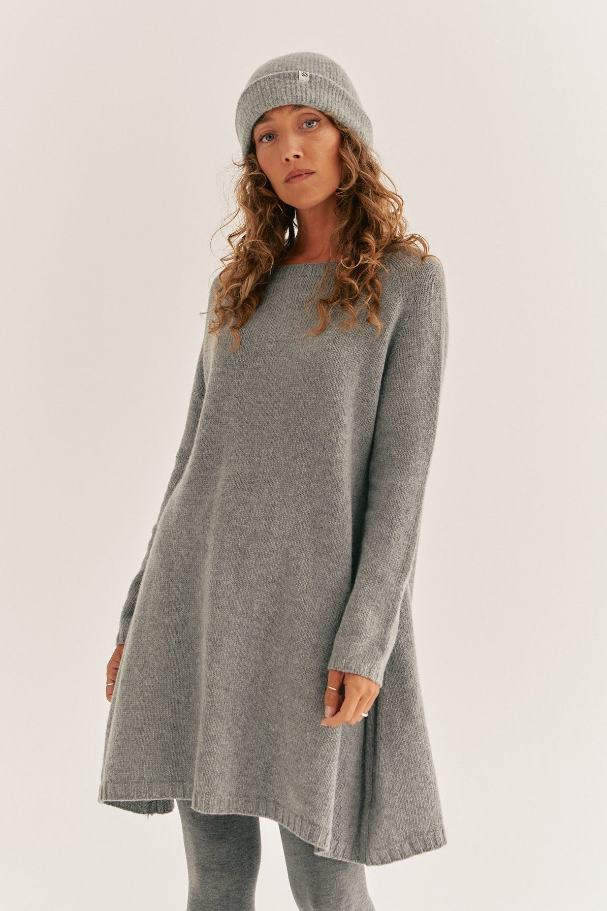 Vestit Cabusset Gris