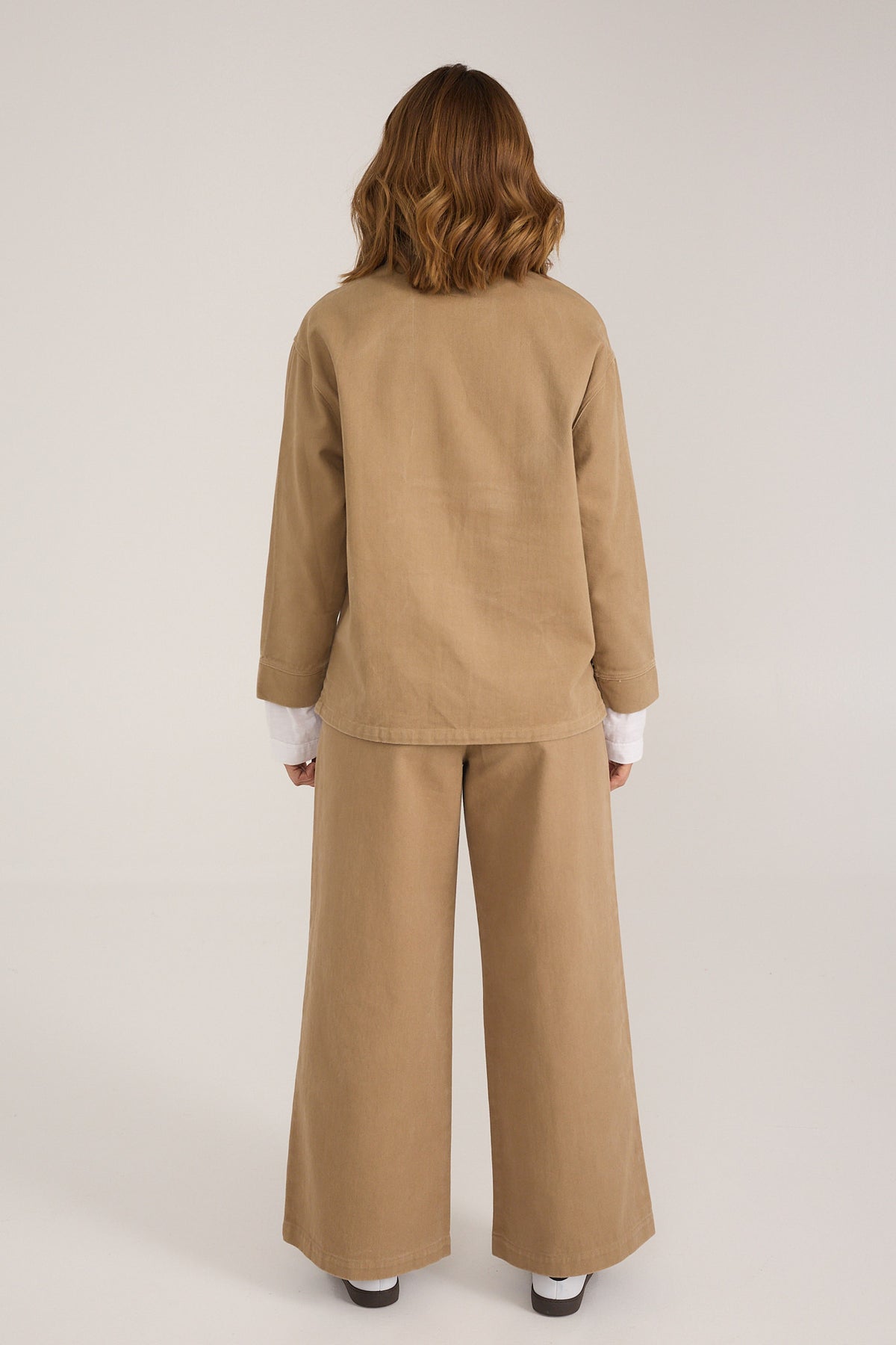 Chaqueta Piulà de sarga con bolsillos